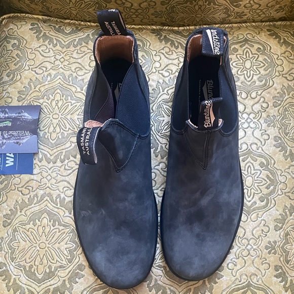 Blundstone Rustic Black Boots - Picture 2 of 4